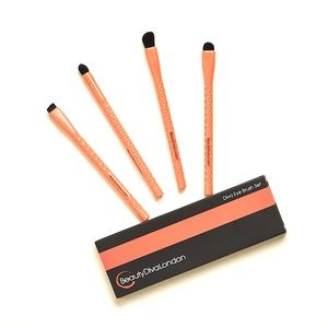🏵$10 ADD ON New Beauty London brush set CLEARANCE